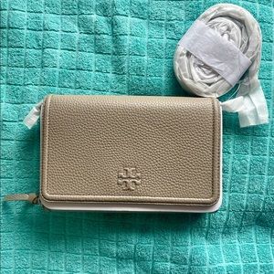 NWT Tory Burch Thea Crossbody Gray